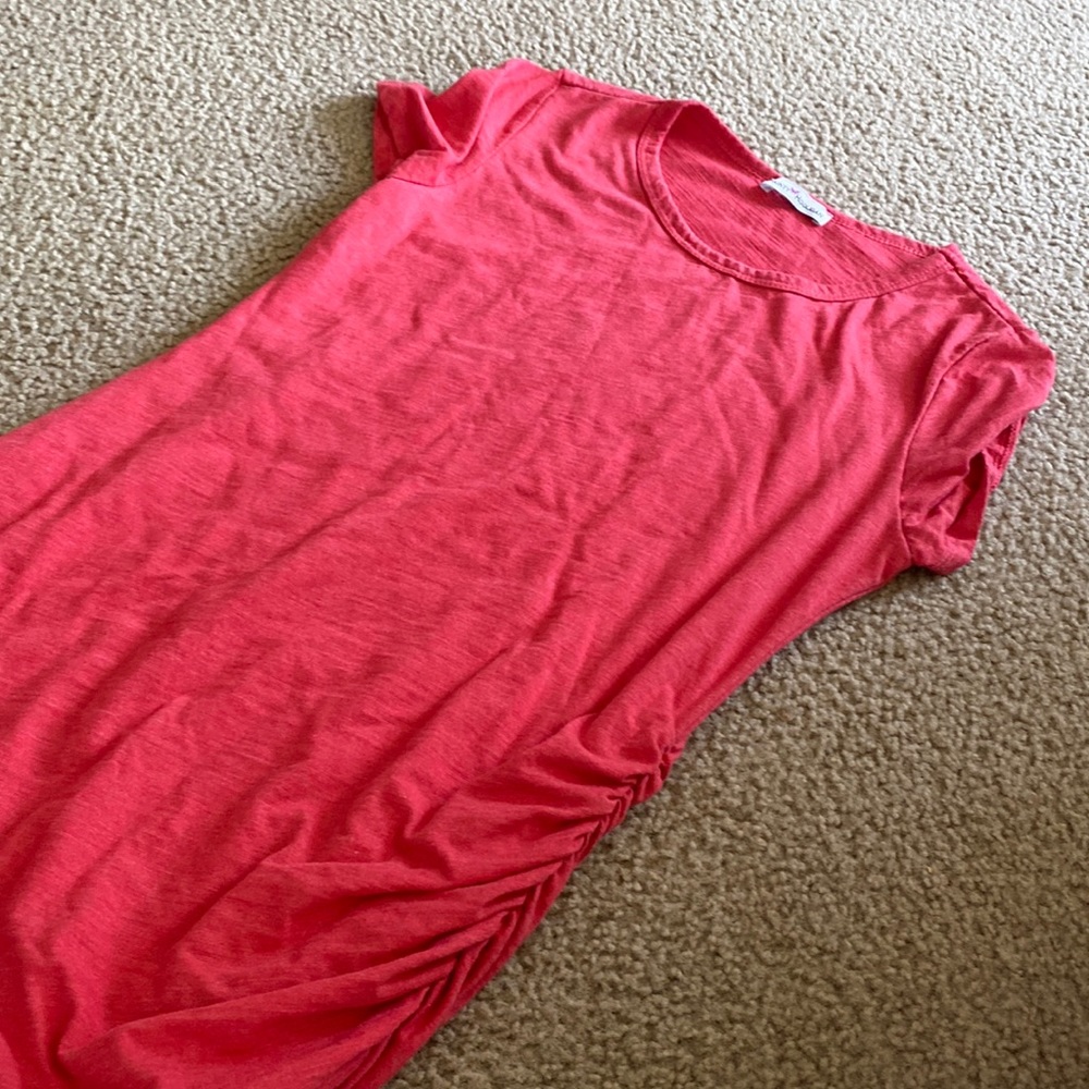 Red dress, t-shirt